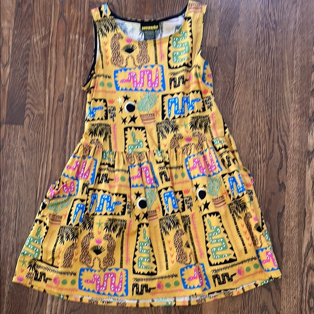NOOWORKS Big Pocket Dress - size small